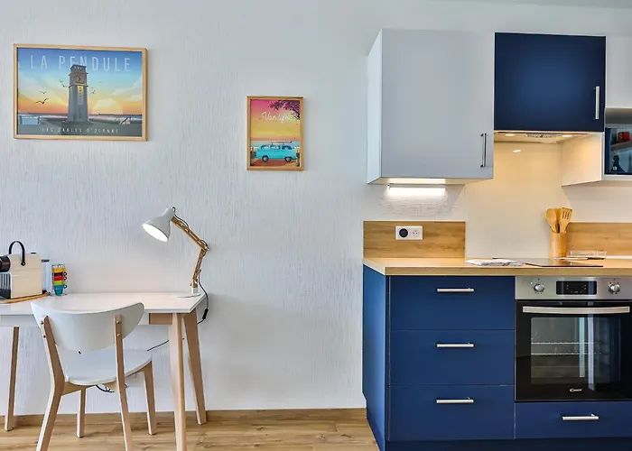 Au Pied De La Plage, Vue Imprenable Sur La *